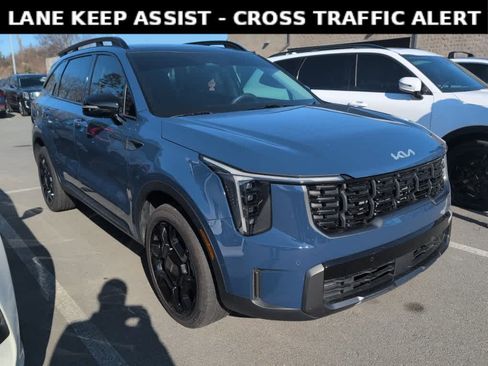 Certified 2024 Kia Sorento X-Line EX image 3