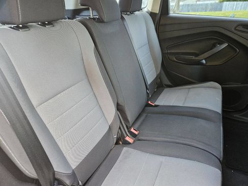 Used 2017 Ford Escape S image 14