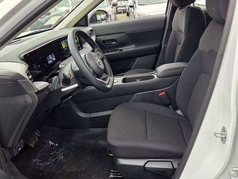 New 2026 Nissan Kicks S image 3