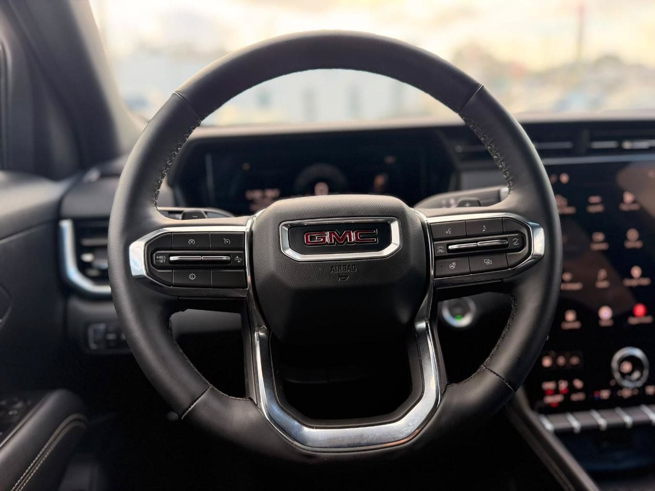 Used 2026 GMC Terrain Elevation w/ Elevation Premium Package FWD image 18