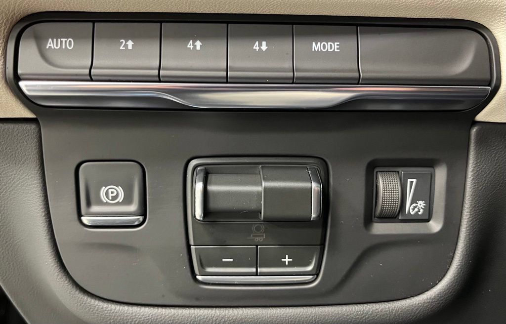 Used 2026 Cadillac Escalade Sport AWD/4WD image 31