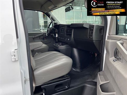 Used 2021 Chevrolet Express 2500 Extended w/ Driver Convenience Package RWD image 12