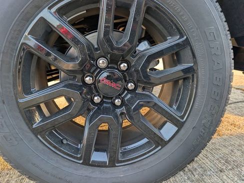 New 2026 GMC Sierra 1500 Elevation w/ Preferred Package AWD/4WD image 7