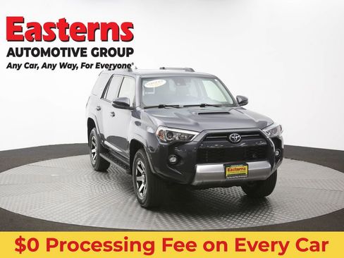 Used 2024 Toyota 4Runner TRD Off-Road Premium AWD/4WD image 51