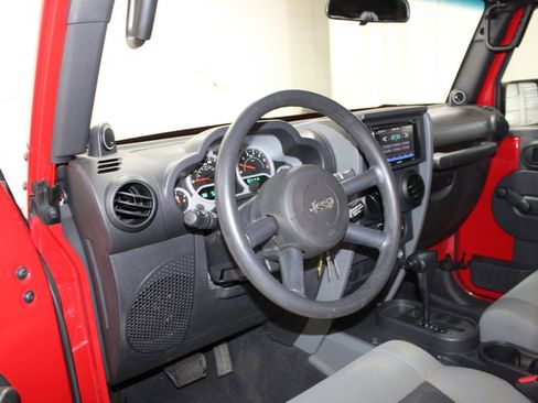 Used 2010 Jeep Wrangler Unlimited Sport image 18