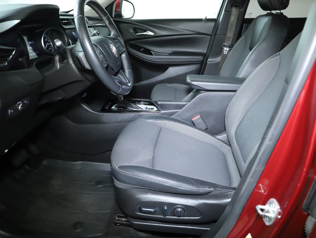 Used 2023 Buick Encore GX Select w/ Sport Touring Package AWD/4WD image 18