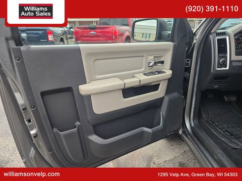 Used 2012 RAM 1500 Classic SLT image 11