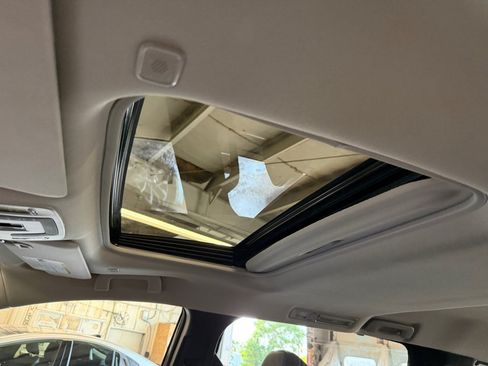 Certified 2026 Toyota Sienna XLE AWD/4WD image 25