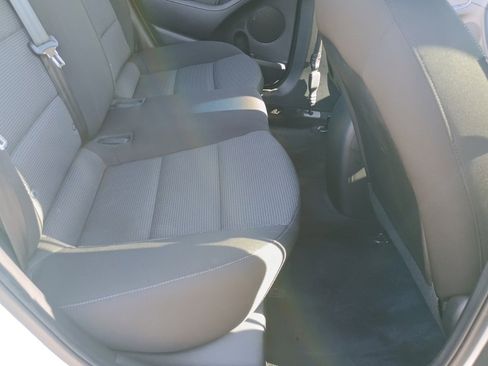 Used 2017 Kia Forte LX image 19