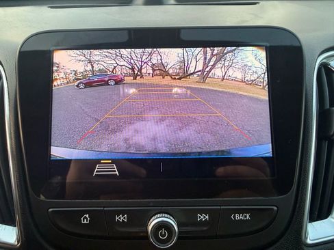 Used 2020 Chevrolet Malibu LT image 13