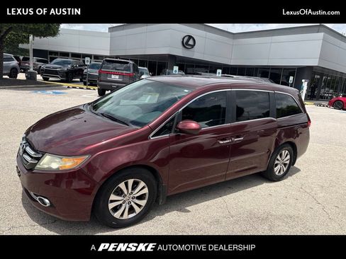 Used 2016 Honda Odyssey SE image 1