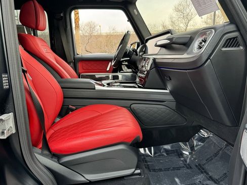 Certified 2024 Mercedes-Benz G 63 AMG 4MATIC image 24