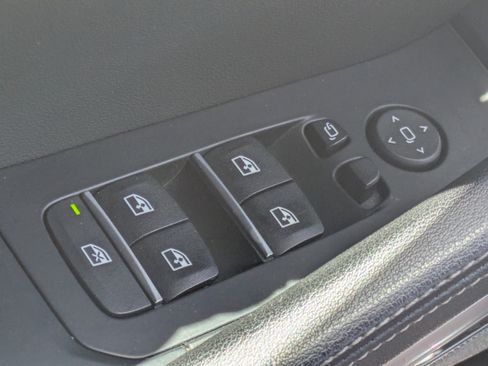 Used 2025 BMW X6 xDrive40i image 24