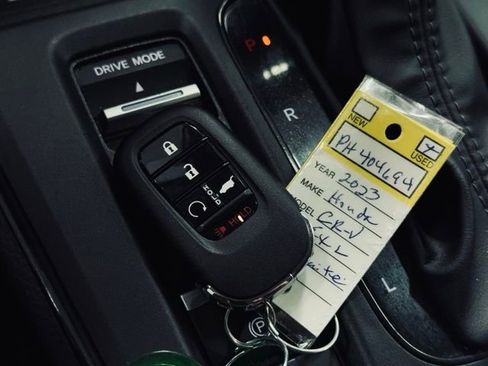 Used 2023 Honda CR-V EX-L image 37