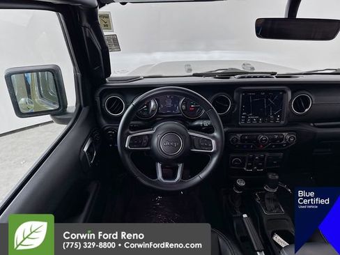 Used 2022 Jeep Wrangler Unlimited Sahara image 24