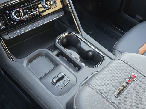 New 2026 GMC Sierra 2500 AT4 w/ AT4 Premium Plus Package image 21