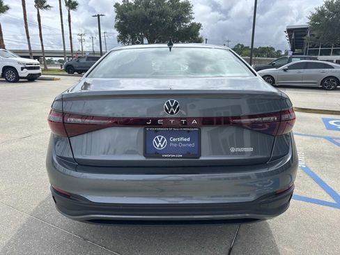 Used 2026 Volkswagen Jetta Sport FWD image 6