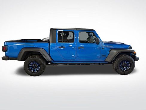 Used 2020 Jeep Gladiator Sport w/ Quick Order Package 24S AWD/4WD image 7