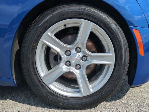 Used 2023 Chevrolet Camaro LT image 11