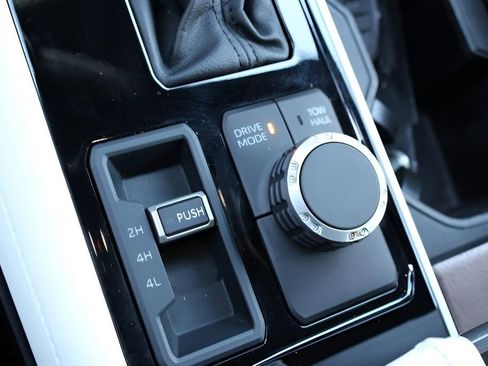 Certified 2024 Toyota Sequoia Capstone image 17