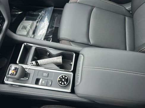 New 2026 Nissan Pathfinder SL AWD/4WD image 21