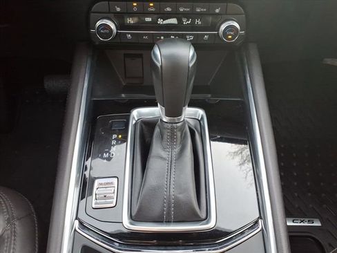 Used 2023 MAZDA CX-5 Signature image 18
