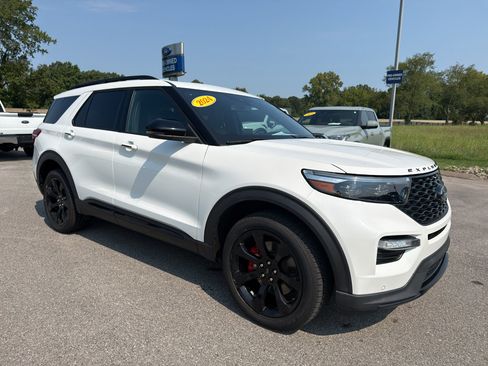 Used 2024 Ford Explorer ST w/ Equipment Group 401A AWD/4WD image 3