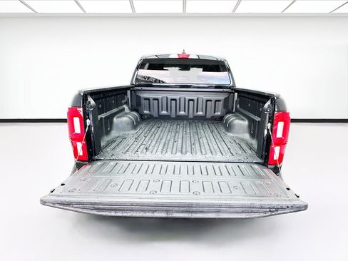 Used 2020 Ford Ranger XLT w/ Equipment Group 301A Mid image 17