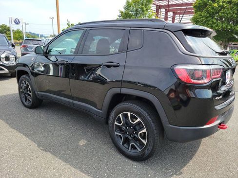 Used 2019 Jeep Compass Trailhawk image 6