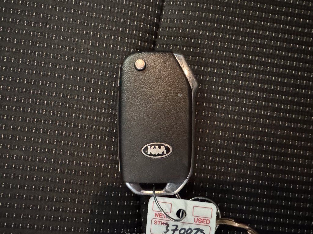 Used 2021 Kia Forte LXS FWD image 17