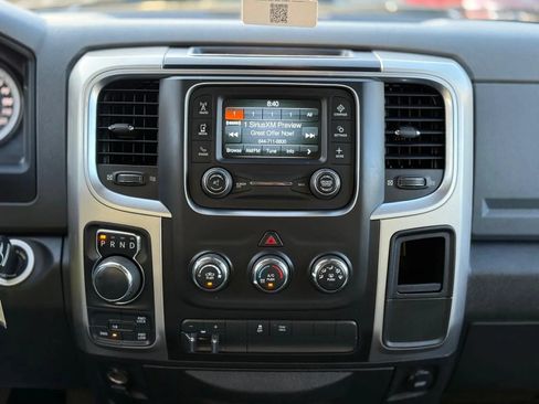Used 2016 RAM 1500 Classic SLT AWD/4WD image 18