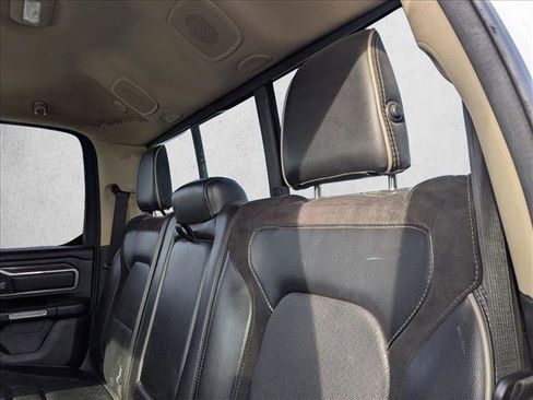 Used 2020 RAM 1500 Laramie RWD image 15