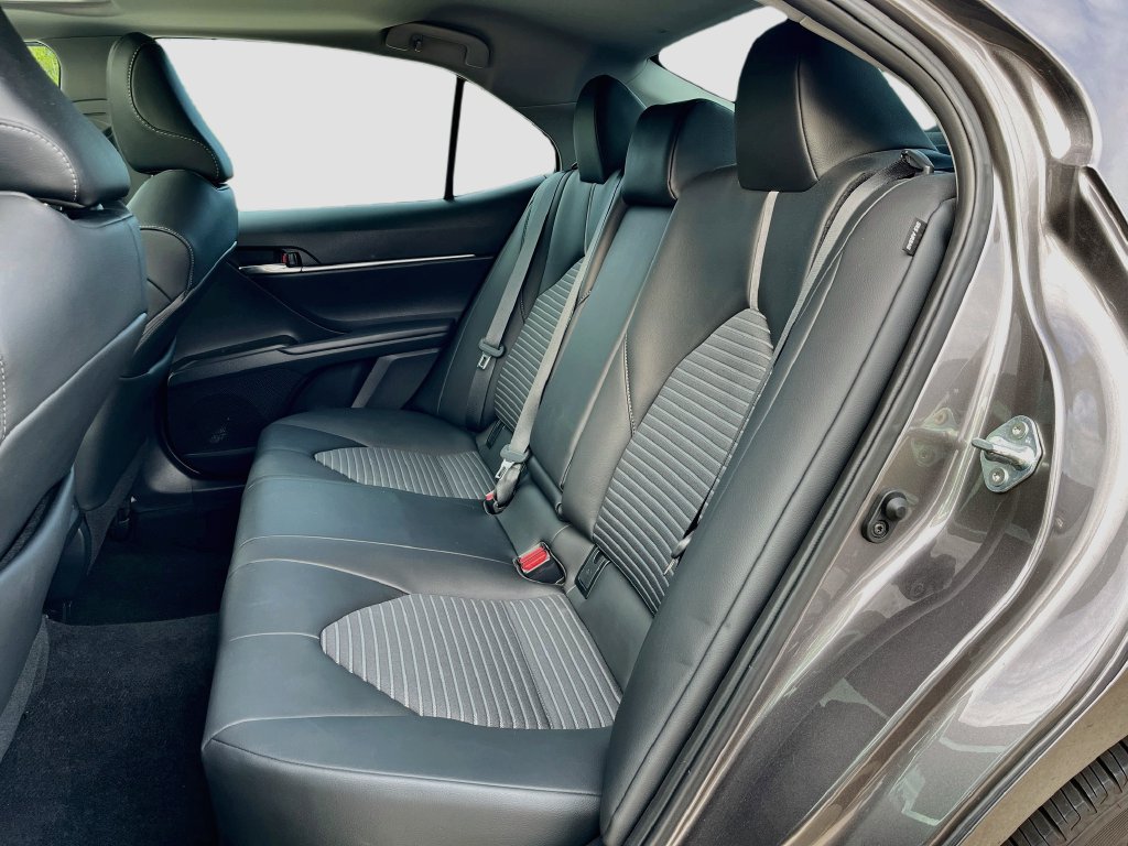 Used 2024 Toyota Camry SE FWD image 28