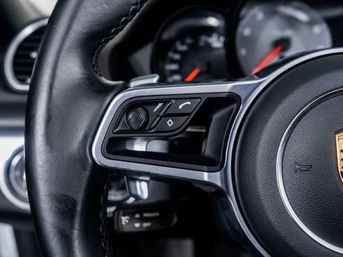 Used 2022 Porsche 718 Boxster S image 37