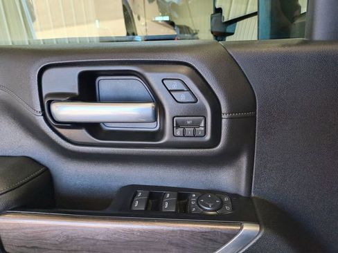Used 2020 Chevrolet Silverado 3500 LTZ w/ LTZ Plus Package AWD/4WD image 20
