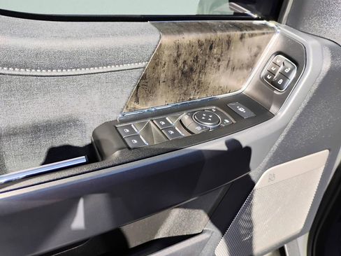 Used 2024 Ford F250 Lariat image 20