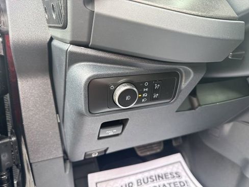 New 2026 Ford Bronco Badlands image 9