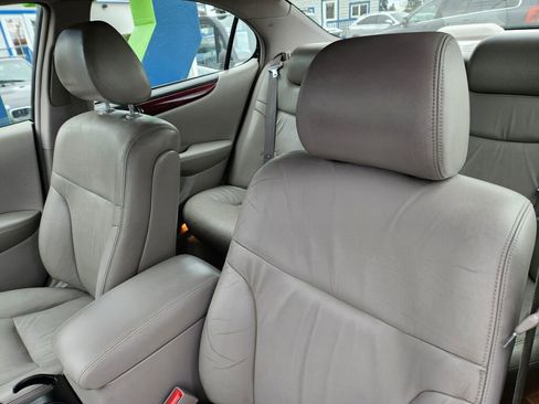 Used 2002 Lexus ES 330 image 11