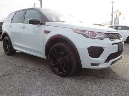 Used 2018 Land Rover Discovery Sport HSE image 1