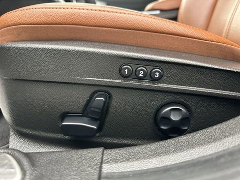 Used 2022 Alfa Romeo Giulia Ti image 13