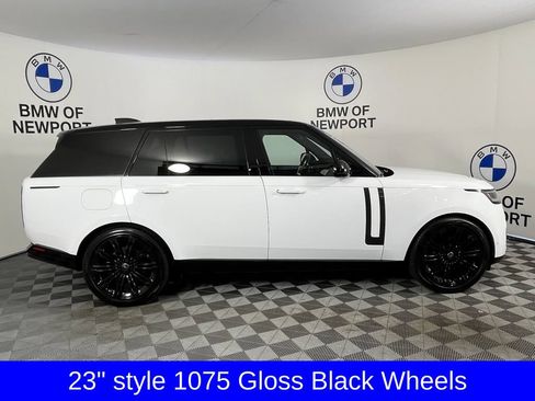 Used 2023 Land Rover Range Rover Long Wheelbase SE AWD/4WD image 11