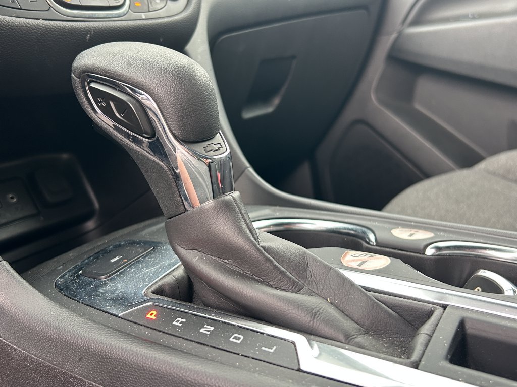 Used 2024 Chevrolet Equinox LT AWD/4WD image 17