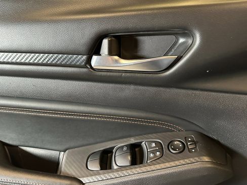 Used 2020 Nissan Altima 2.0 SR image 19