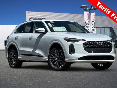 New 2025 Audi Q5 Premium Plus w/ Premium Plus image 1