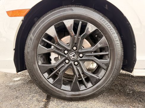 Certified 2025 Honda Odyssey Elite image 10