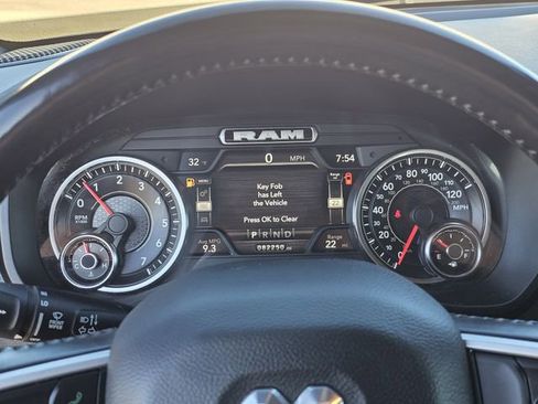 Used 2022 RAM 1500 Big Horn image 11