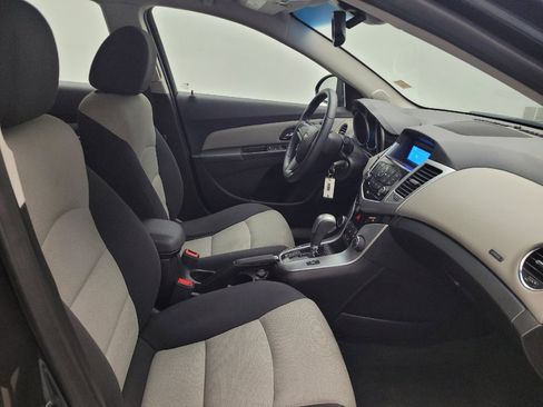 Used 2016 Chevrolet Cruze LS FWD image 21