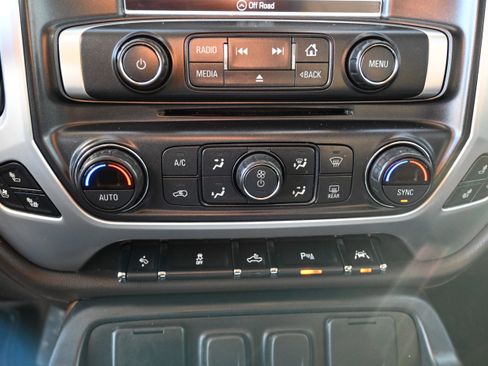 Used 2018 GMC Sierra 1500 SLT image 27