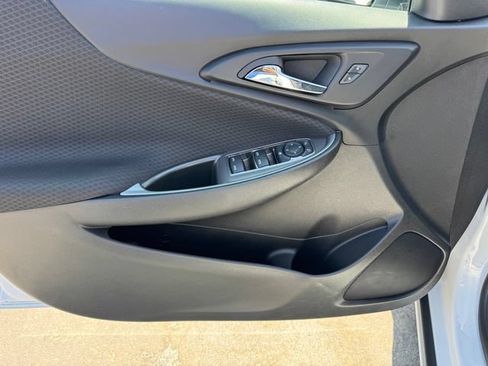 Certified 2023 Chevrolet Malibu LS FWD image 16