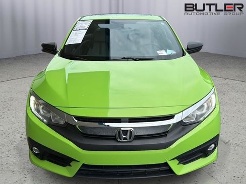 Used 2017 Honda Civic EX-T image 9